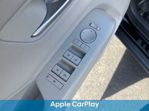 Used 2024 Hyundai Kona Limited image 15