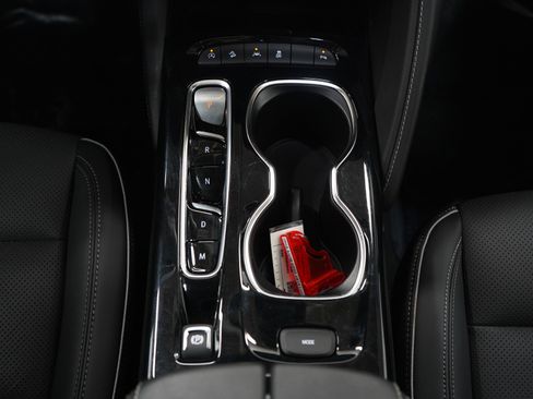 Used 2023 Buick Envision Essence image 16