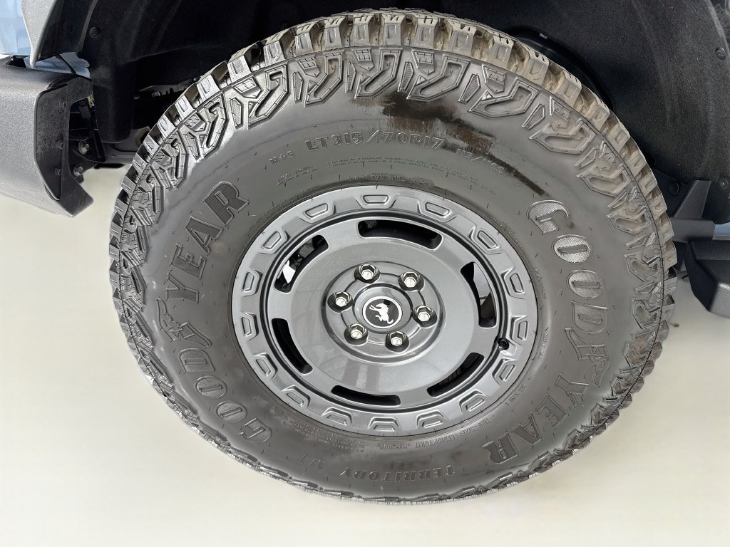Used 2024 Ford Bronco Outer Banks AWD/4WD image 32