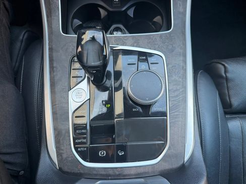 Used 2019 BMW X5 xDrive40i w/ M Sport Package AWD/4WD image 21