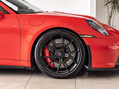 Used 2022 Porsche 911 GT3 RWD image 11
