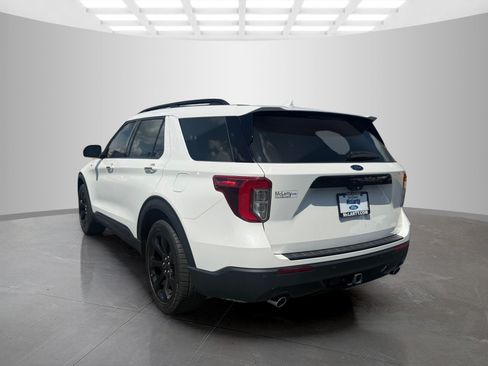Used 2023 Ford Explorer ST-Line w/ Class IV Trailer Tow Package RWD image 5