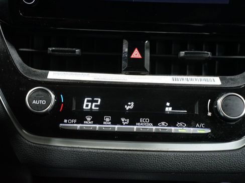 Certified 2024 Toyota Corolla LE image 20