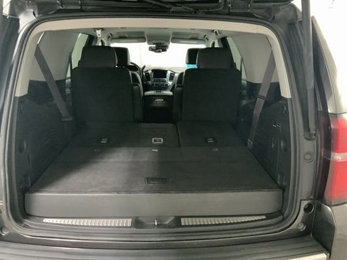 Used 2017 Chevrolet Tahoe Premier AWD/4WD image 12