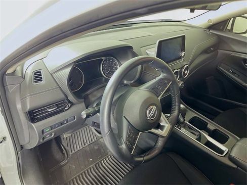 Used 2024 Nissan Sentra SV w/ All-Weather Package image 10