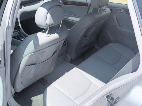 Used 2003 Mercedes-Benz C 320 Wagon image 10