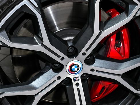 Used 2023 BMW X6 M50i w/ Executive Package image 91