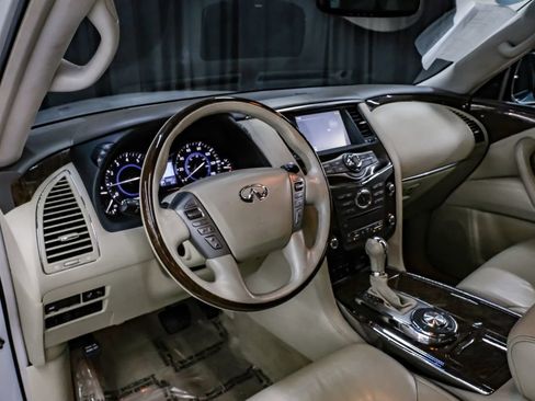 Used 2016 INFINITI QX80 2WD w/ Driver's Assistance Package image 3
