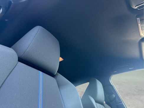 Used 2022 Toyota Corolla SE w/ Carpet Mat Package (TMS) image 16