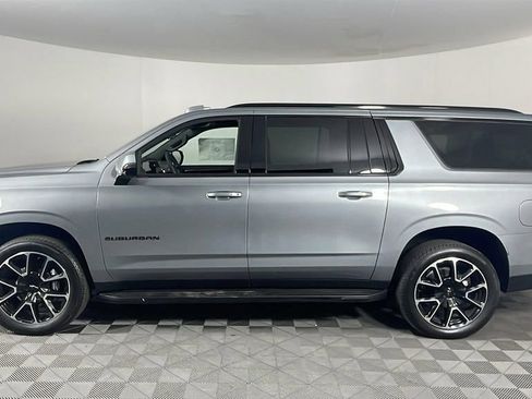 New 2025 Chevrolet Suburban RST w/ Advanced Technology Package image 7