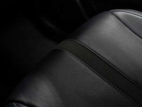 Certified 2025 Honda Pilot EX-L image 30