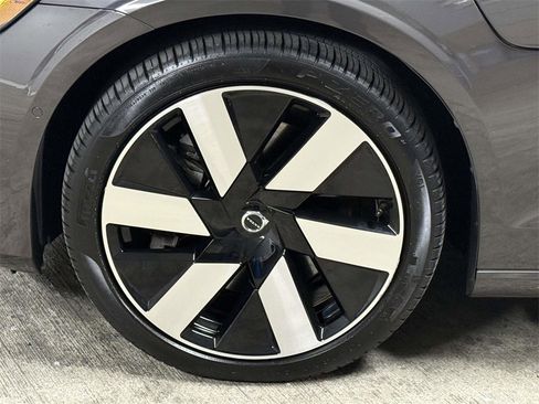 Used 2024 Volvo S60 T8 Plus w/ Protection Package Premier image 13