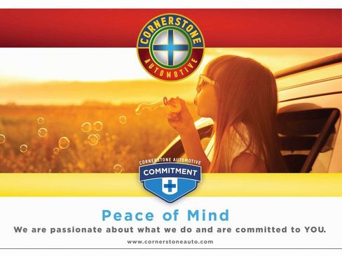 Used 2023 GMC Acadia Denali image 2