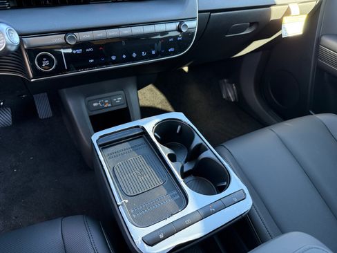 New 2026 Hyundai Ioniq 5 SEL image 13