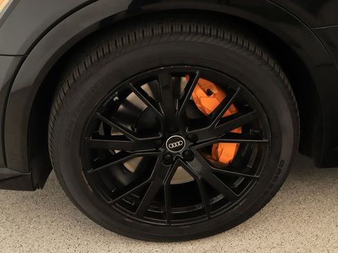 Used 2023 Audi e-tron Chronos w/ Chronos Package image 33