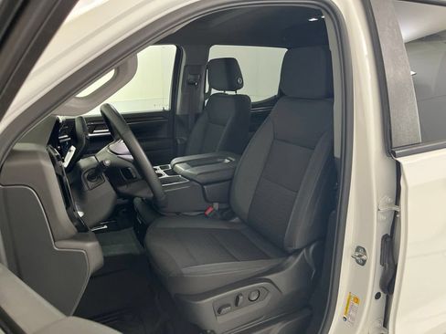 Used 2023 Chevrolet Silverado 1500 LT AWD/4WD image 17