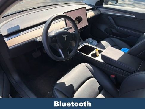Used 2023 Tesla Model 3 Standard Range RWD image 4