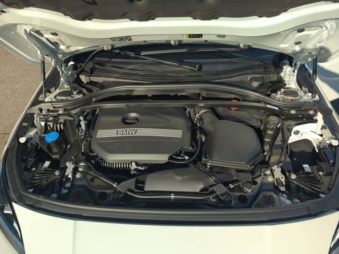 Used 2025 BMW 228i xDrive w/ Technology Package image 32