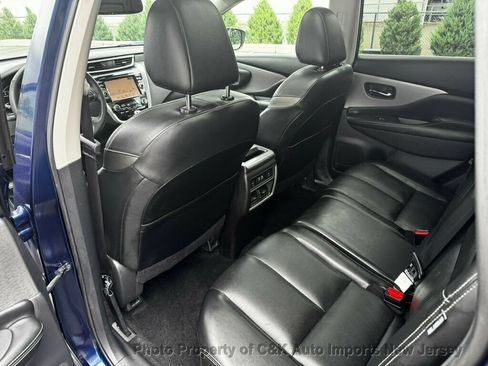 Used 2020 Nissan Murano SL w/ Moonroof Package AWD/4WD image 16