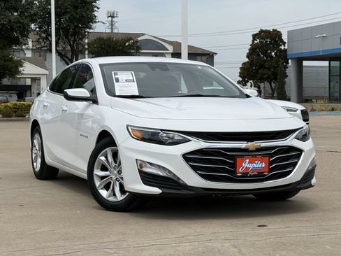 Certified 2024 Chevrolet Malibu LT FWD image 3