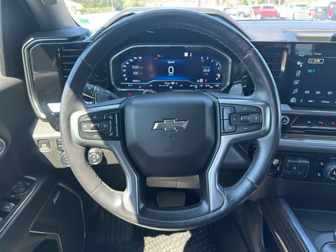 Used 2022 Chevrolet Silverado 1500 RST AWD/4WD image 30