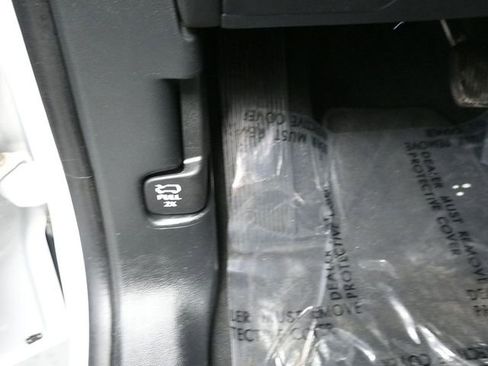 Used 2021 Ford Explorer 4WD image 21