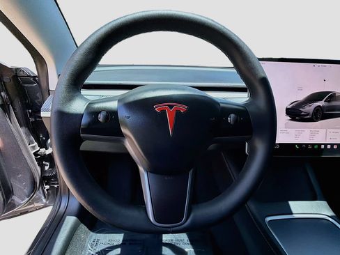 Used 2023 Tesla Model 3 Performance AWD/4WD image 10