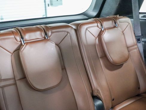 Used 2023 Lincoln Aviator Reserve w/ Equipment Group 201A image 30