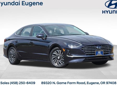 Used 2022 Hyundai Sonata SEL FWD image 1