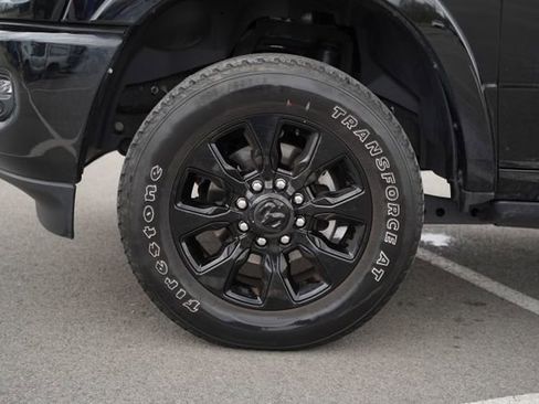 Used 2024 RAM 2500 Limited image 11