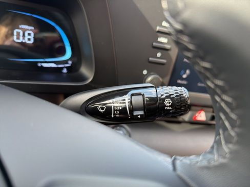 New 2026 Hyundai Elantra Sport FWD image 32