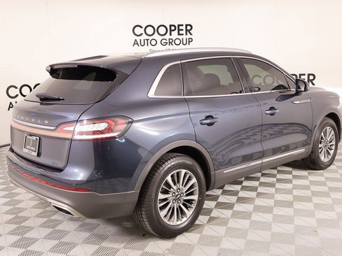 Used 2022 Lincoln Nautilus Reserve w/ Luxury Package image 21