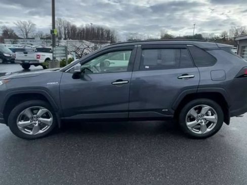 Certified 2019 Toyota RAV4 Limited w/ Carpet Mat Package AWD/4WD image 5