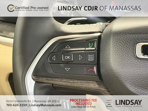 Certified 2025 Jeep Grand Cherokee Limited w/ Luxury Tech Group II AWD/4WD image 32
