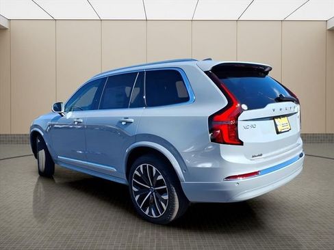 New 2026 Volvo XC90 B6 Plus w/ Protection Package Premier AWD/4WD image 7