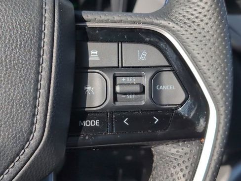 Used 2022 Toyota Tundra Platinum image 24