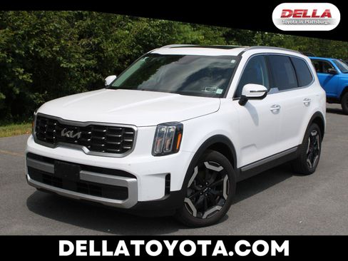 Used 2025 Kia Telluride S AWD/4WD image 1