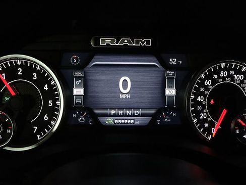 Used 2022 RAM 1500 Big Horn AWD/4WD image 18