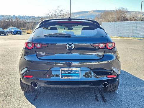 Used 2025 MAZDA MAZDA3 Hatchback w/Premium Plus Pkg image 38