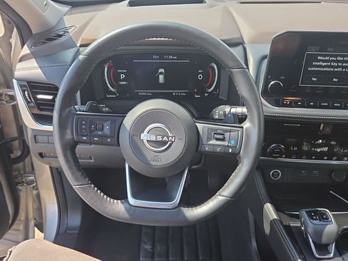 Used 2022 Nissan Rogue Platinum w/ Head-Up Display Package AWD/4WD image 23