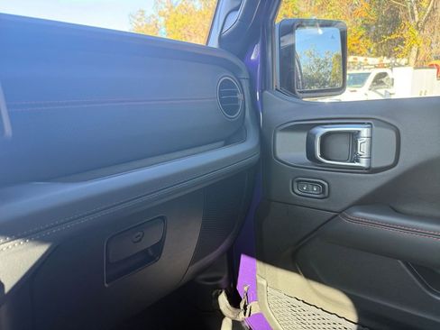 New 2026 Jeep Wrangler Unlimited Rubicon w/ Safety Group image 23