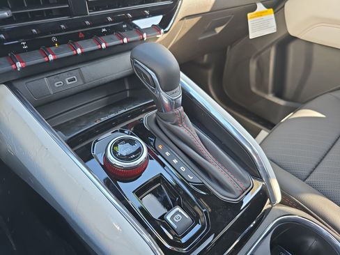 New 2026 GMC Canyon AT4X image 24