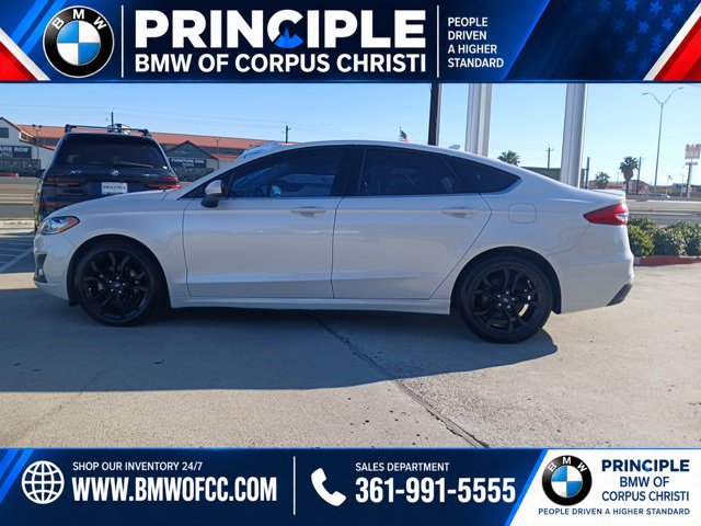Used 2019 Ford Fusion SE w/ Equipment Group 151A FWD image 6
