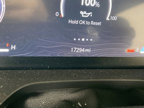 Used 2022 Jeep Grand Cherokee Altitude image 12