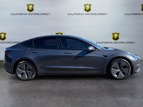 Used 2022 Tesla Model 3 Long Range AWD/4WD image 6