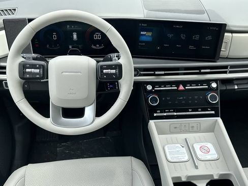 New 2026 Hyundai Santa Fe SEL FWD image 23