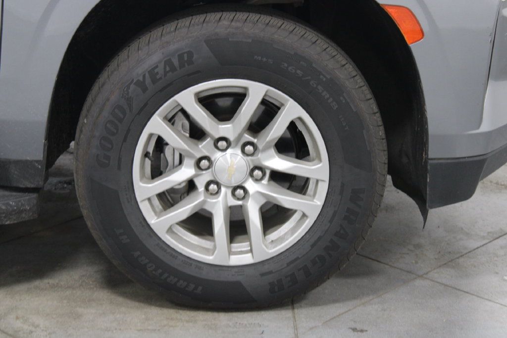 Used 2022 Chevrolet Tahoe LT w/ Luxury Package RWD image 12