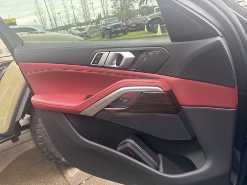 Used 2021 BMW X6 xDrive40i image 6