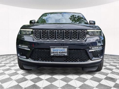 Used 2022 Jeep Grand Cherokee Summit AWD/4WD image 17