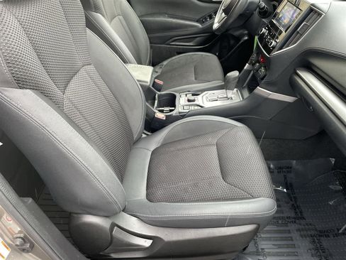 Used 2019 Subaru Forester Premium w/ All-Weather Package image 18